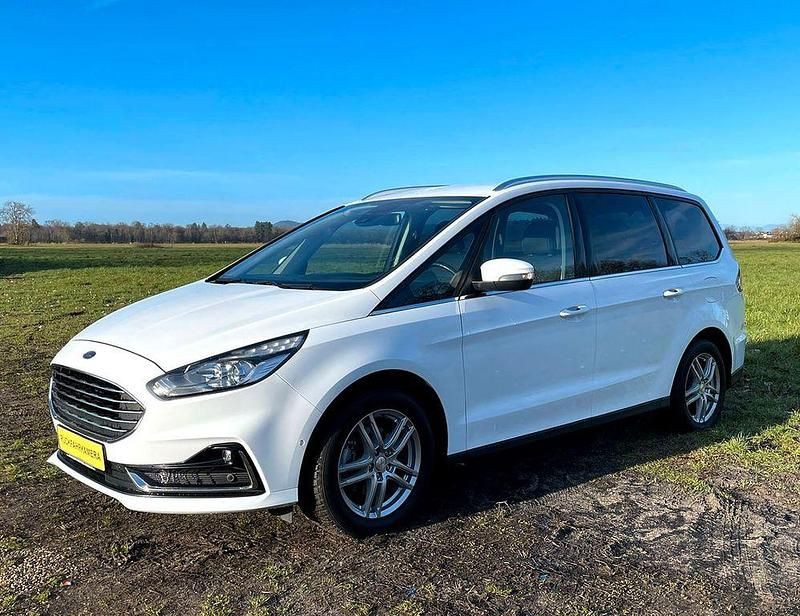 Gebraucht Ford Galaxy Titanium 190 PS (139 kW) 2022 Weiß Van / Kleinbus