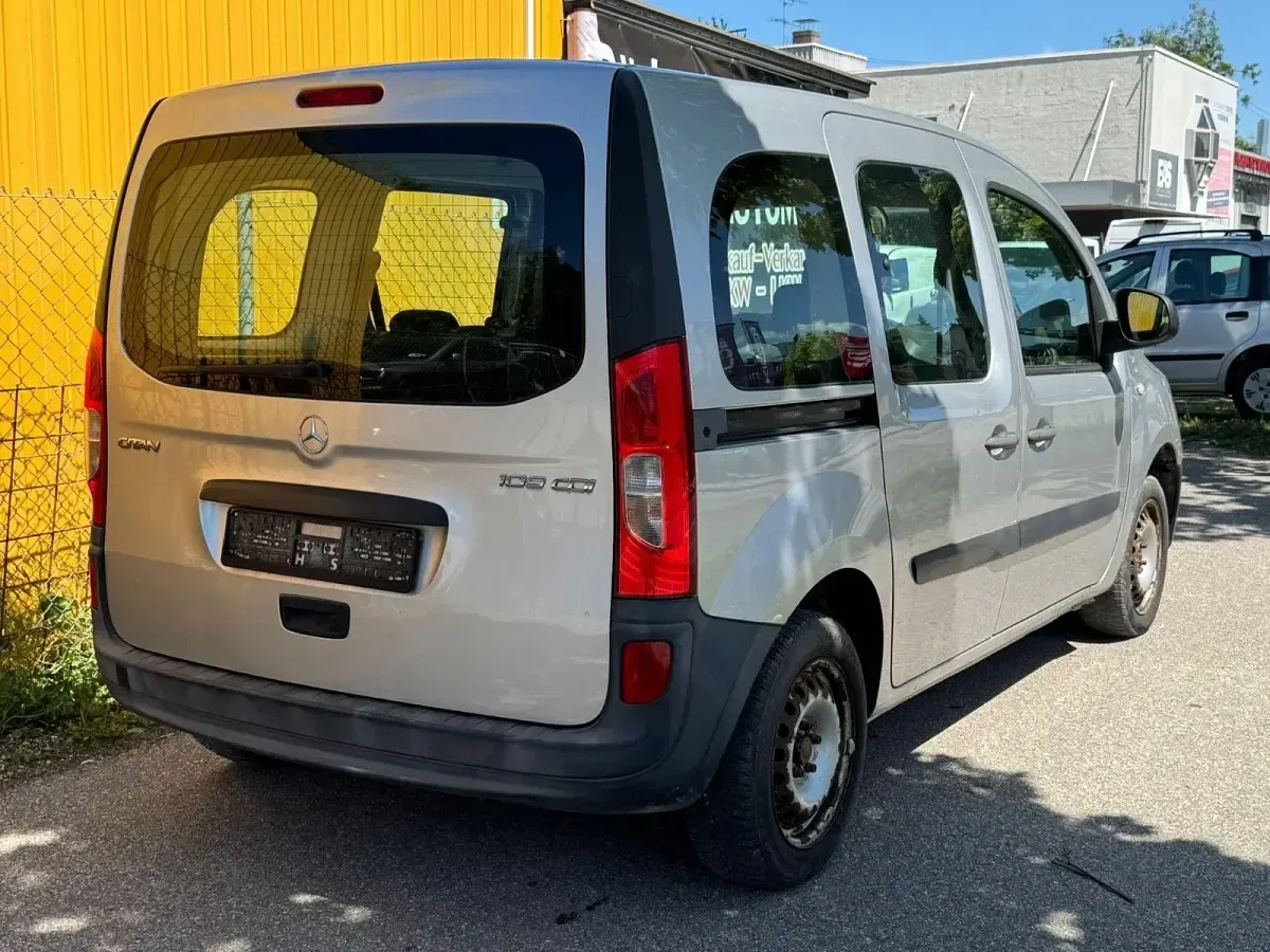 Gebraucht Mercedes Citan 109 90 PS (66 kW) 2014 Grau Van / Kleinbus