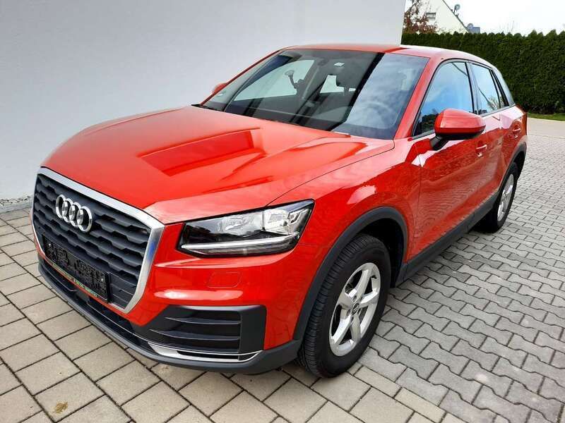 Rot Gebraucht 2019 Audi Q2 Basis SUV | 21.499 € (Fairer Preis) - Bild 1/4
