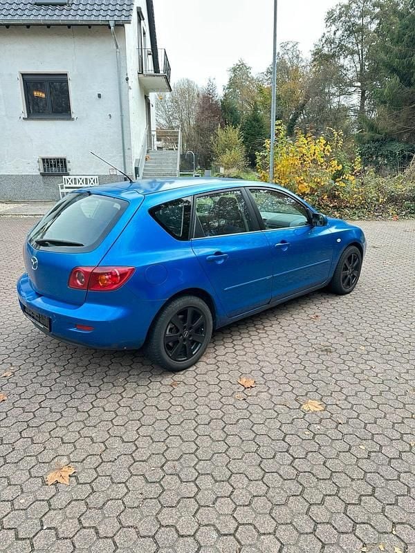 Gebraucht Mazda 3 105 PS (77 kW) 2005 Blau Kleinwagen