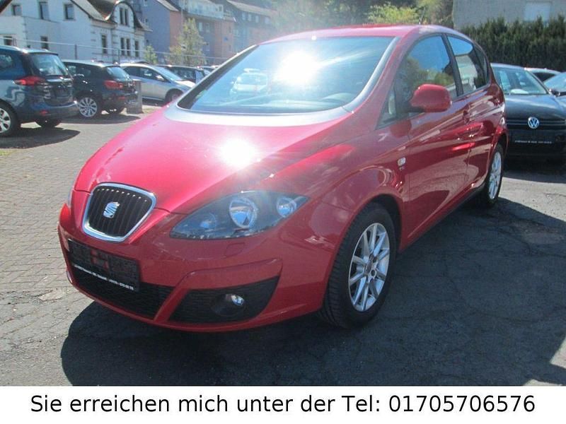 Gebraucht Seat Altea Ecomotive 105 PS (77 kW) 2012 Rot Limousine