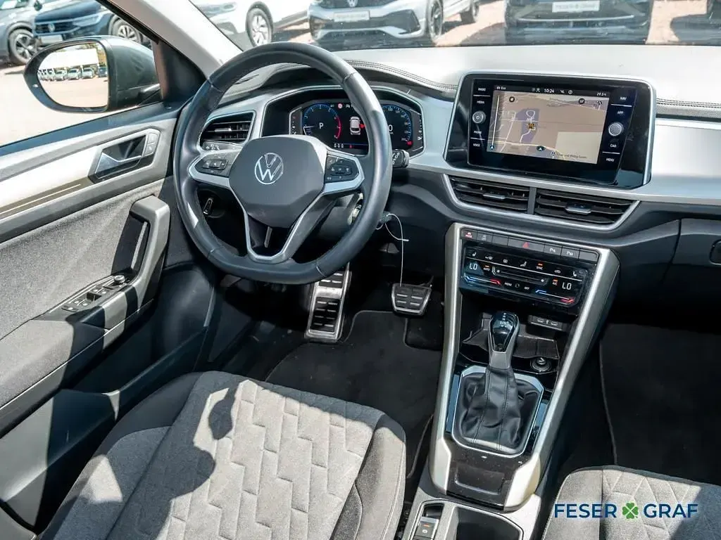 Gebraucht VW T-Roc Move 150 PS (110 kW) 2023 Indiumgrau metallic SUV