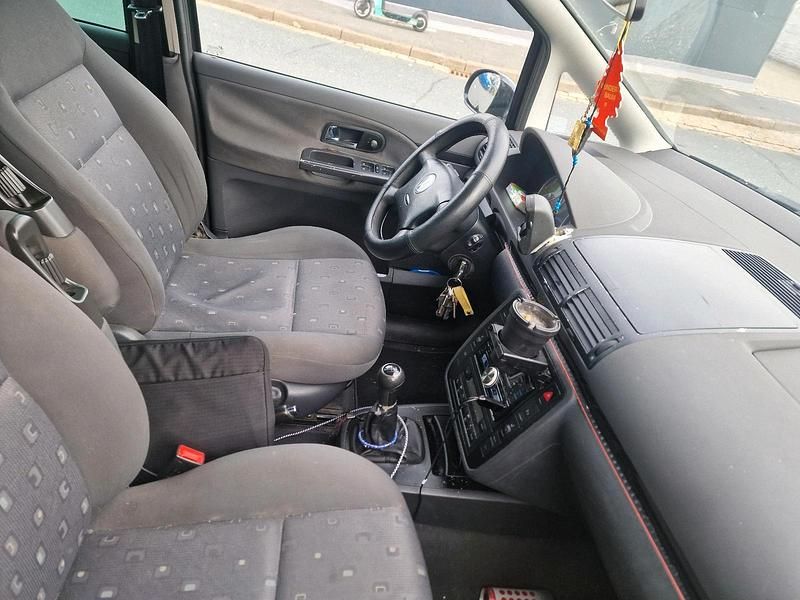 Gebraucht VW Sharan 2009 Schwarz Van / Kleinbus