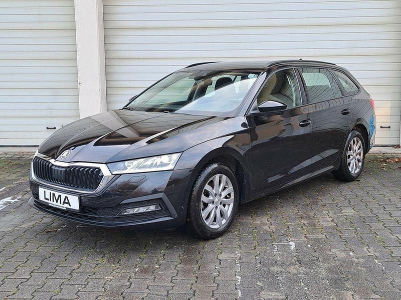 Gebraucht Skoda Octavia Ambition 116 PS (85 kW) 2022 Schwarz Kombi