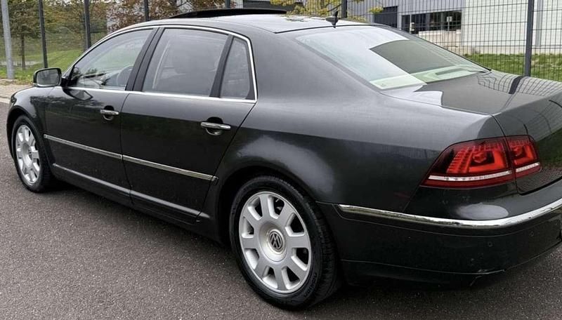 Schwarz Gebraucht 2012 VW Phaeton Limousine | 10.500 € (Fairer Preis) - Bild 1/3