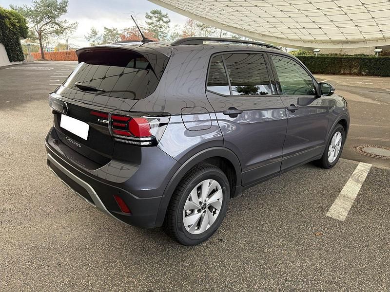 Gebraucht VW T-Cross Life 150 PS (110 kW) 2024 Grau SUV