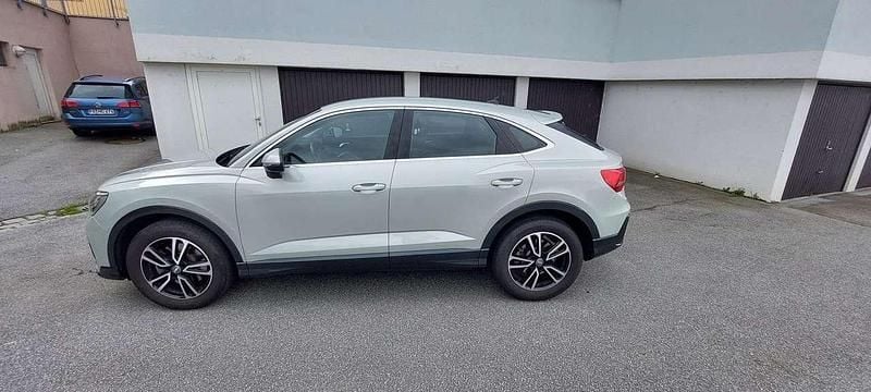 Grau Gebraucht 2020 Audi Q3 Sportback S-Line SUV | 31.000 € (Guter Preis) - Bild 1/4