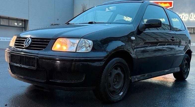 Gebraucht VW Polo 50 PS (36 kW) 2000 Schwarz Kleinwagen
