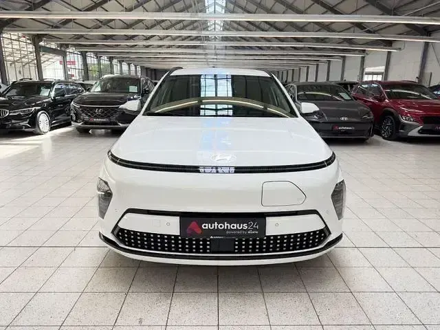 Gebraucht Hyundai Kona Trend 160 kW (218 PS) 2024 Weiß SUV