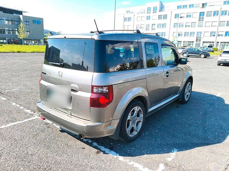 Second-hand Honda Element 160 CP (117 kW) 2007 Maro SUV
