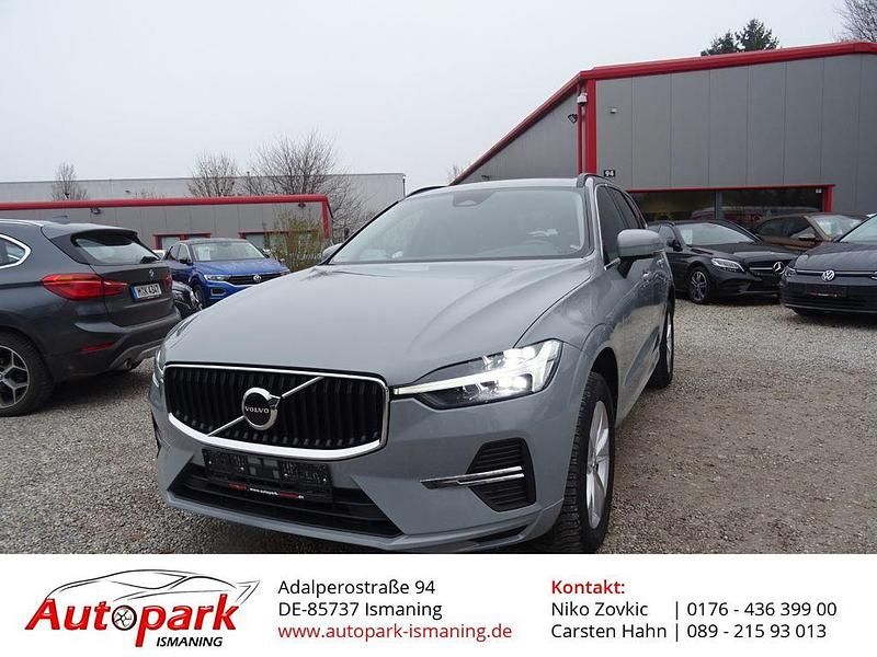 Vapour grey / metallic Gebraucht 2023 Volvo XC60 Core SUV | 30.999 € - Bild 1/4