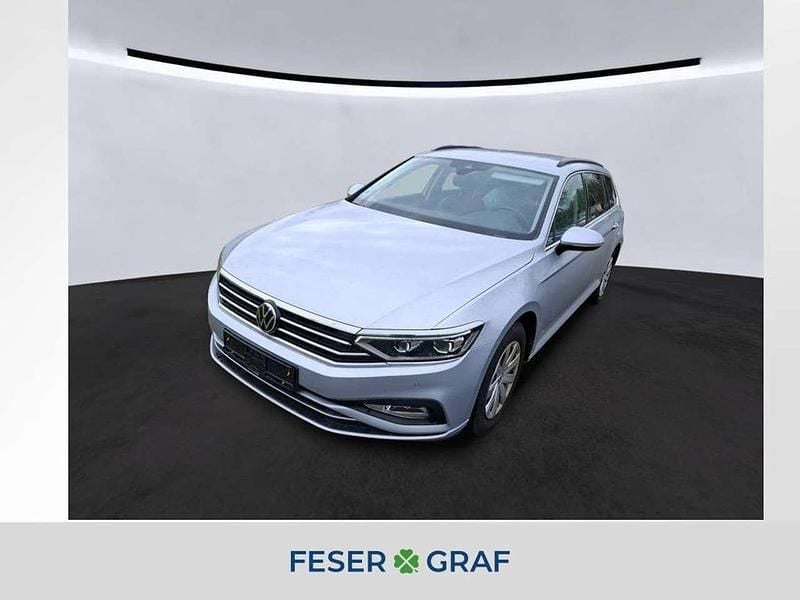 Silber Gebraucht 2022 VW Passat Business Kombi | 22.450 € (Guter Preis) - Bild 1/4