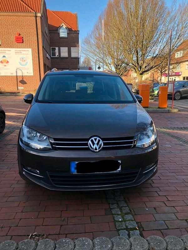 Second-hand VW Sharan 139 CP (102 kW) 2010 Maro Monovolum