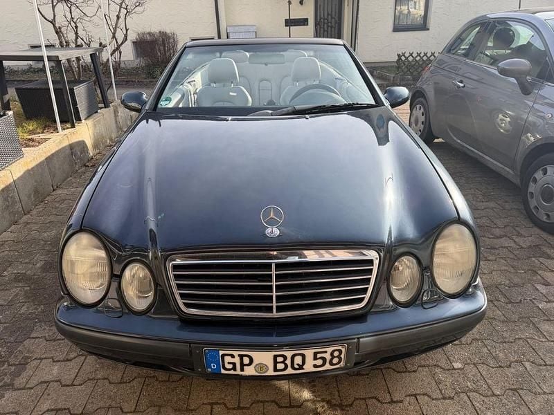 Schwarz Gebraucht 1999 Mercedes CLK200 Elegance Cabrio | 2.500 € (Fairer Preis) - Bild 1/4