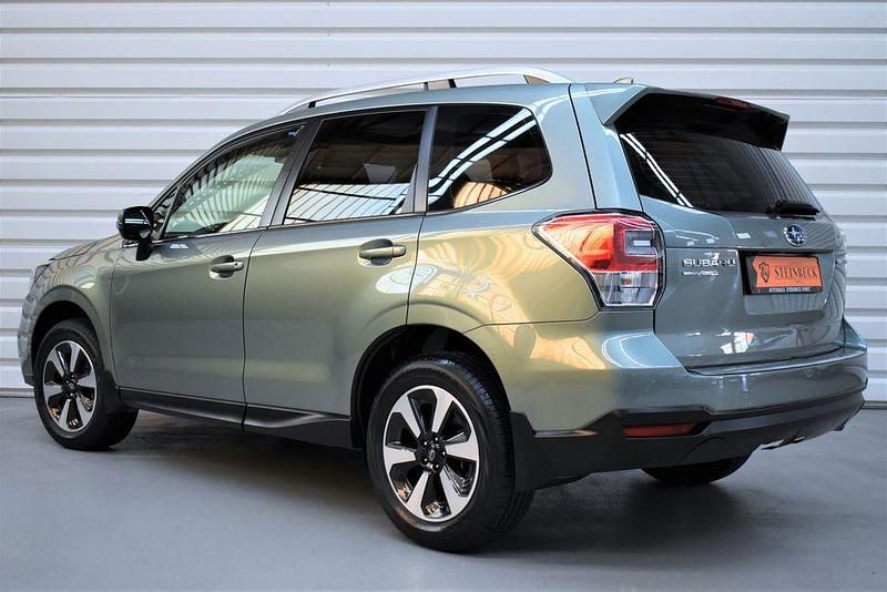 Gebraucht Subaru Forester Exclusive+ 150 PS (110 kW) 2017 Grün SUV