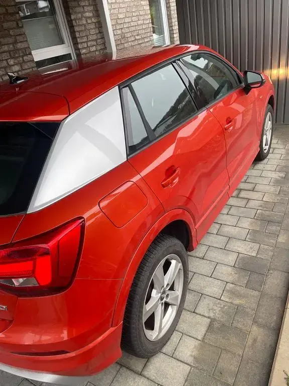 Gebraucht Audi Q2 Sport 116 PS (85 kW) 2019 Orange SUV