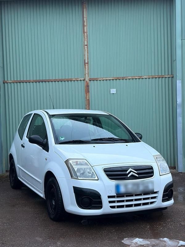 Gebraucht Citroën C2 60 PS (44 kW) 2009 Weiß Kleinwagen