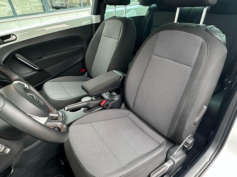 Gebraucht VW Beetle Cup 160 PS (117 kW) 2014 Weiß Kleinwagen