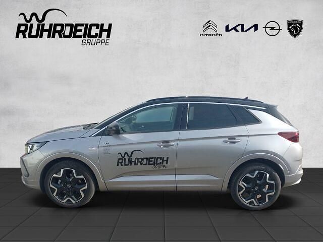 Gebraucht Opel Grandland X Elegance 131 PS (96 kW) 2022 Kontrast grau/quarz silber SUV