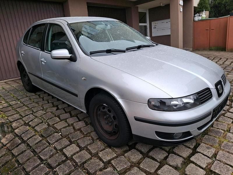 Gebraucht Seat Leon 105 PS (77 kW) 2001 Silber Kleinwagen