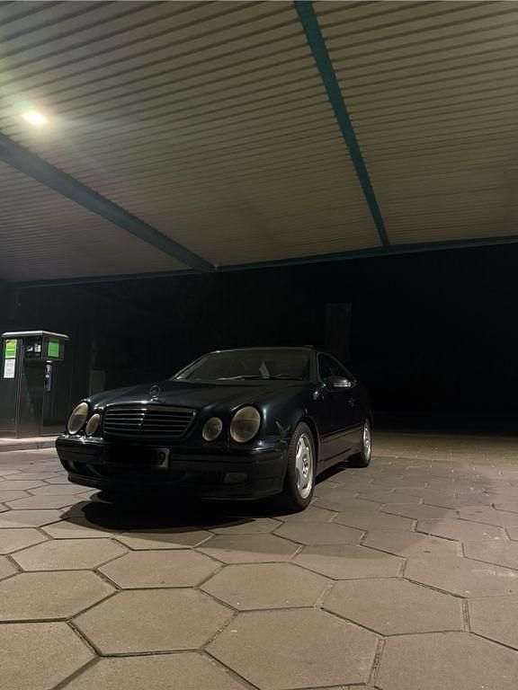 Gebraucht Mercedes CLK230 Elegance 193 PS (141 kW) 2000 Blau Coupé