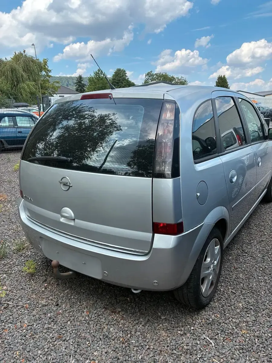 Gebraucht Opel Meriva 105 PS (77 kW) 2009 Grau Van / Kleinbus
