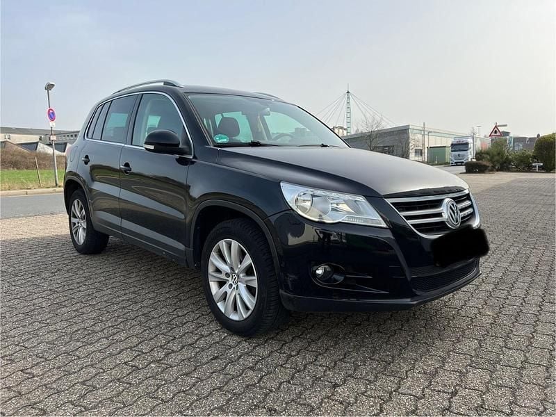 Gebraucht VW Tiguan 140 PS (102 kW) 2011 Schwarz SUV