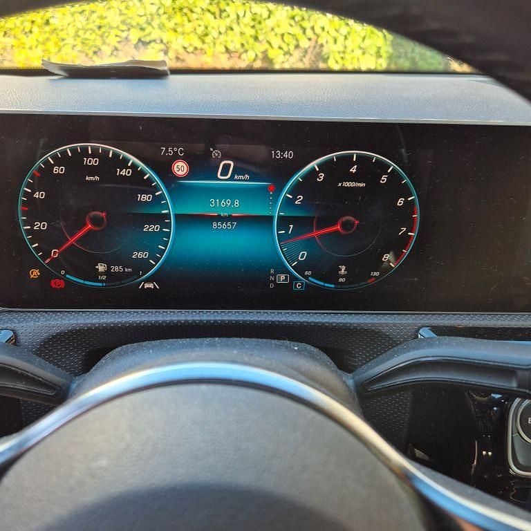 Gebraucht Mercedes A250 224 PS (164 kW) 2018 Weiß Limousine