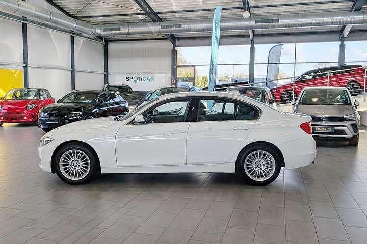 Gebraucht BMW 316 136 PS (100 kW) 2013 Weiß Limousine