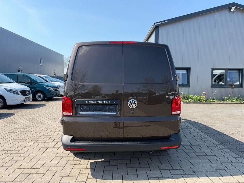 Używany VW Transporter 150 KM (110 kW) 2020 Brązowy Van
