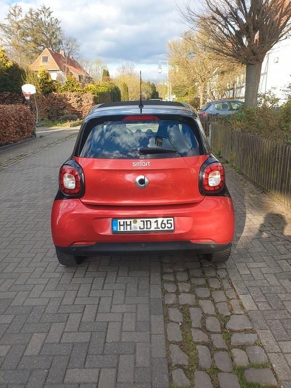 Second-hand Smart ForFour Prime 90 CP (66 kW) 2015 Roșu Hatchback