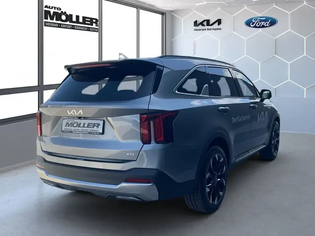 Neu Kia Sorento Platinum 193 PS (141 kW) 2026 Grau SUV