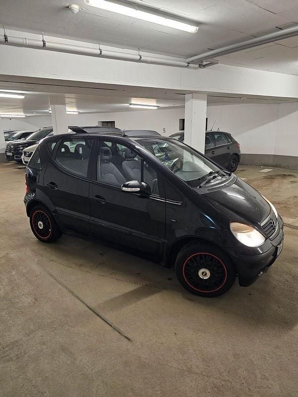 Gebraucht Mercedes A140 Elegance 82 PS (60 kW) 2003 Schwarz Van / Kleinbus