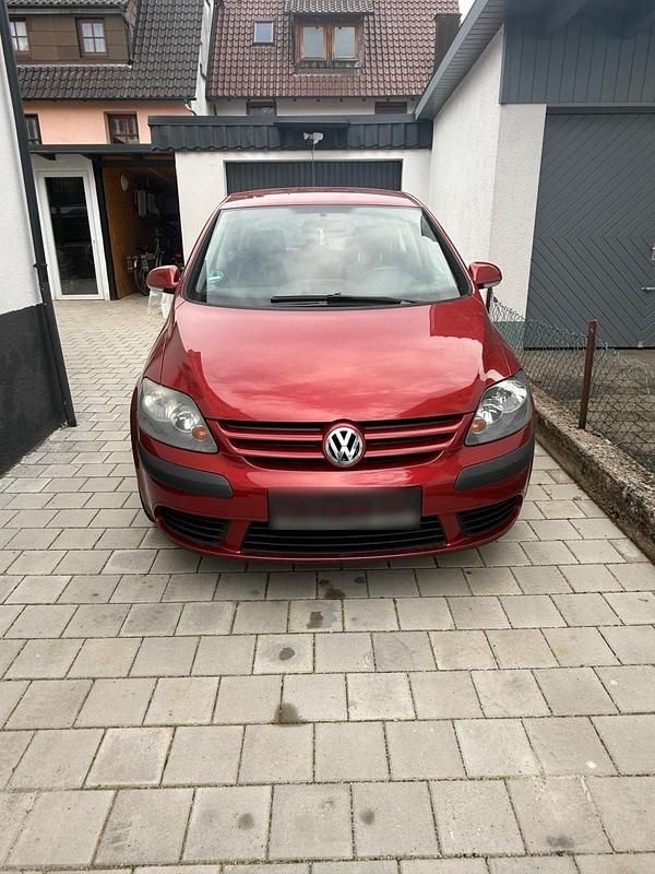 Gebraucht VW Golf Plus Cross 75 PS (55 kW) 2005 Rot Van / Kleinbus