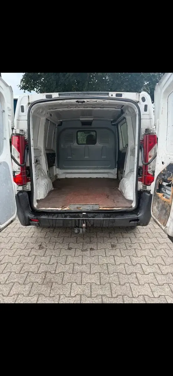 Gebraucht Peugeot Expert 90 PS (66 kW) 2008 Weiß Van