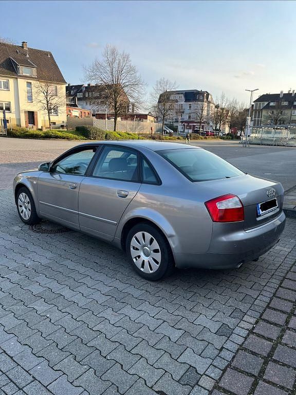 Gebraucht Audi A4 170 PS (125 kW) 2004 Grau Limousine