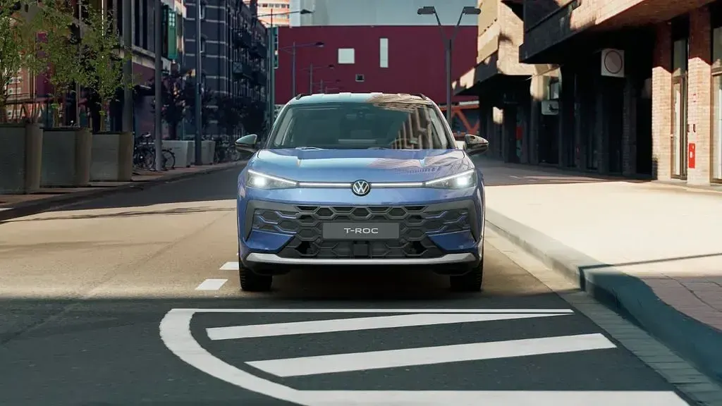 Gebraucht VW T-Roc Life 150 PS (110 kW) 2026 Schwarz SUV