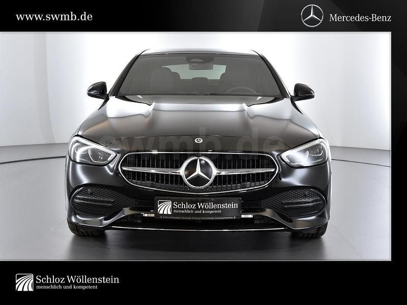 Gebraucht Mercedes C180 Avantgarde 170 PS (125 kW) 2025 Schwarz Limousine