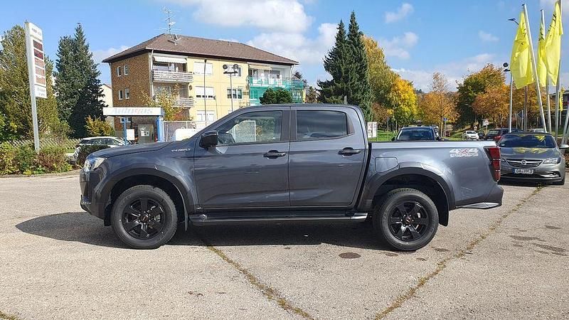 Neu Isuzu D-Max 163 PS (119 kW) 2025 Grau Pickup