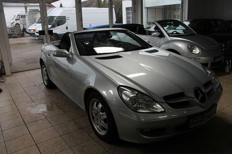 Gebraucht Mercedes SLK200 163 PS (119 kW) 2005 Silber Cabrio