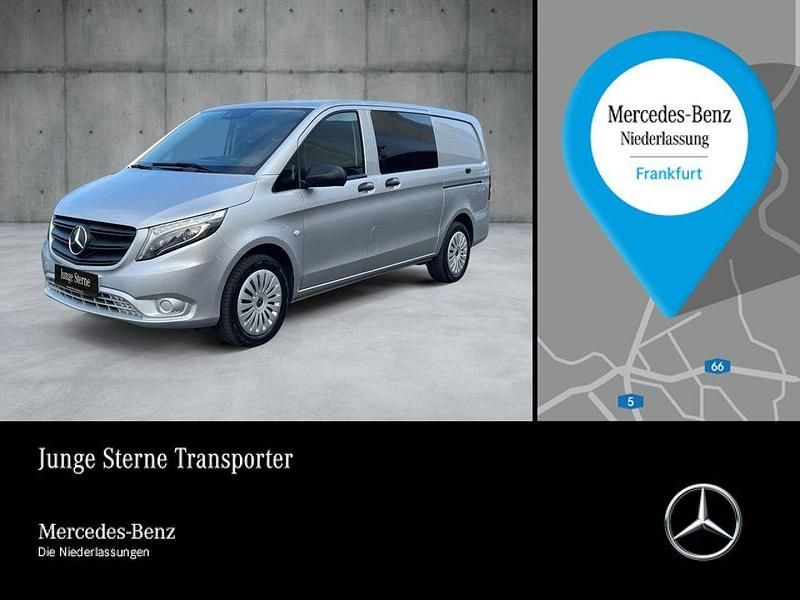 Silber Gebraucht 2021 Mercedes Vito Van | 38.056 € (Teuer) - Bild 1/4
