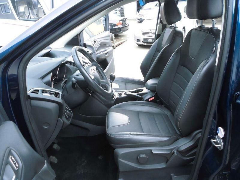 Gebraucht Ford Kuga Titanium 150 PS (110 kW) 2013 Blau SUV