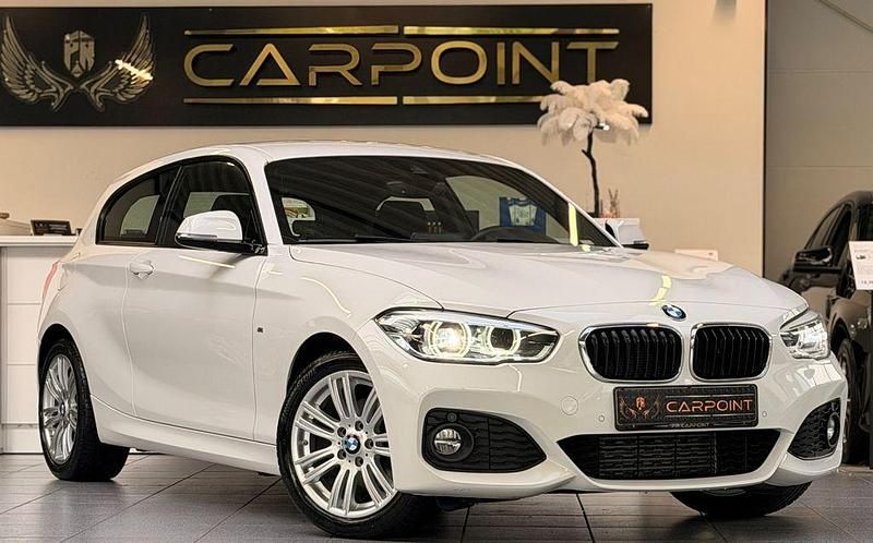 Weiß Gebraucht 2016 BMW 120 M Sport Kleinwagen | 16.750 € (Fairer Preis) - Bild 1/4
