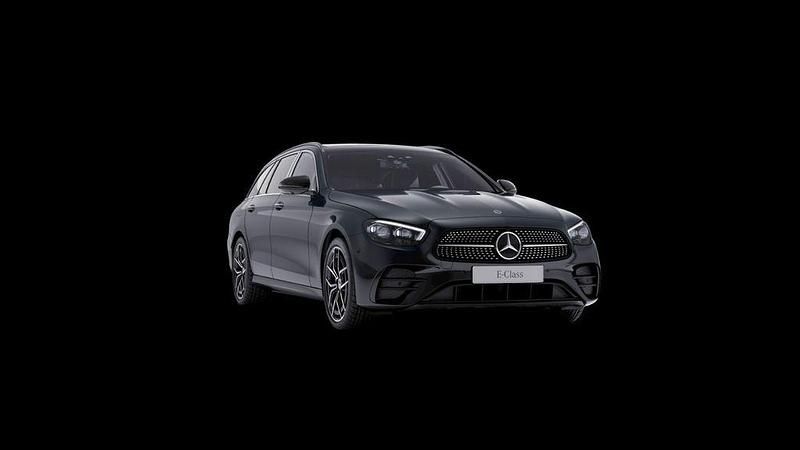 Grau Gebraucht 2023 Mercedes E200 AMG Limousine | 39.777 € (Guter Preis) - Bild 1/1