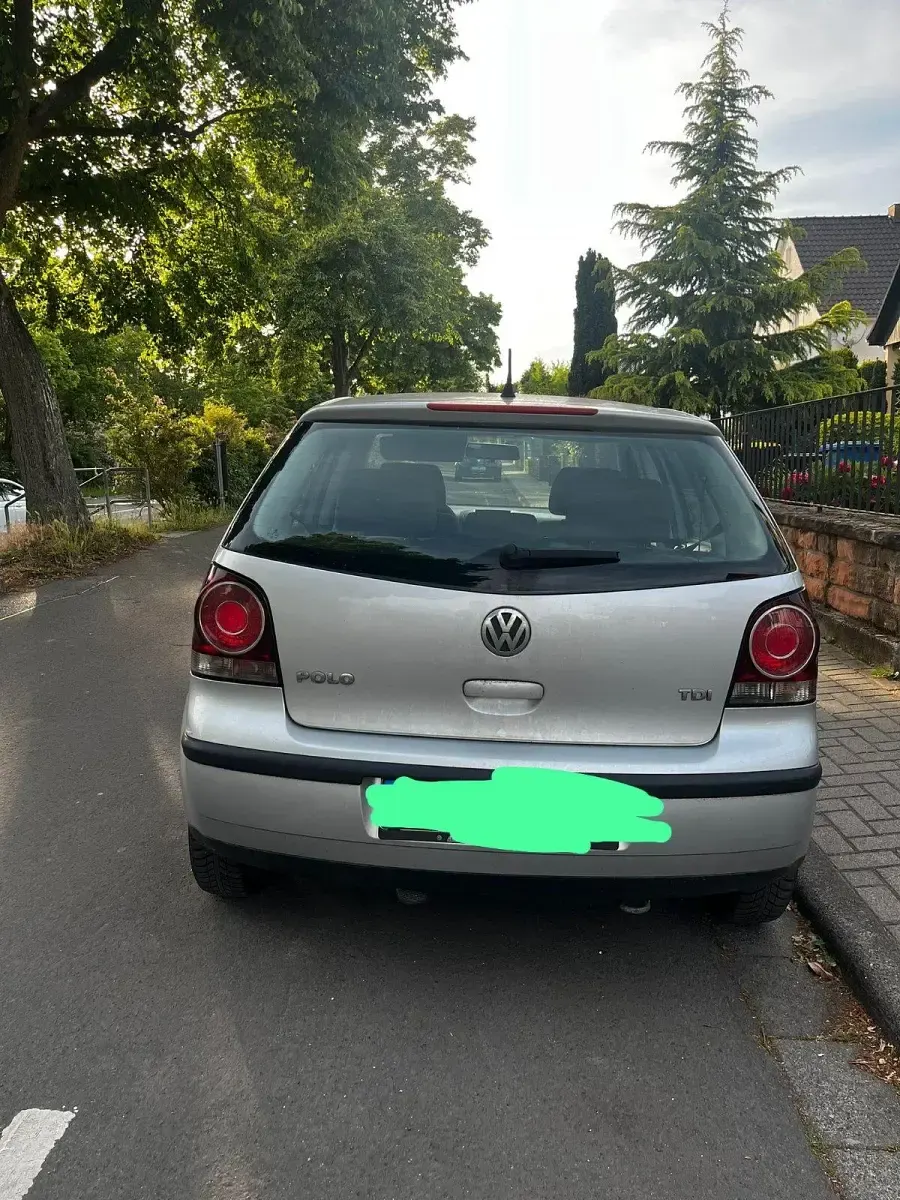 Gebraucht VW Polo 75 PS (55 kW) 2007 Grau Kleinwagen