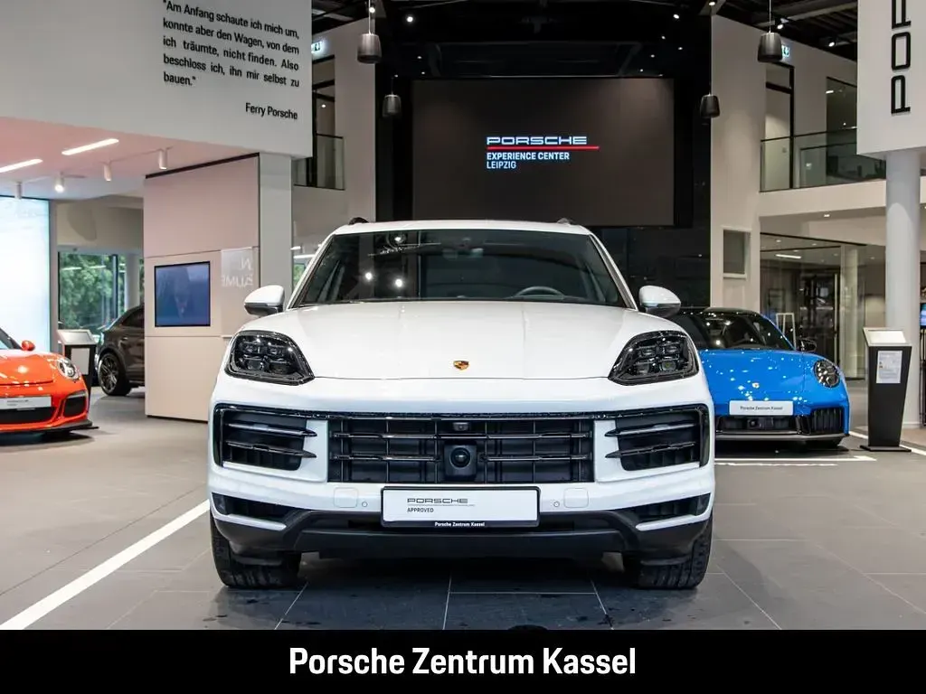 Gebraucht Porsche Cayenne E-Hybrid 470 PS (345 kW) 2024 Weiss SUV