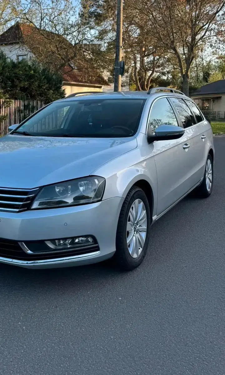 Usata VW Passat 140 CV (102 kW) 2013 Grigio Station wagon