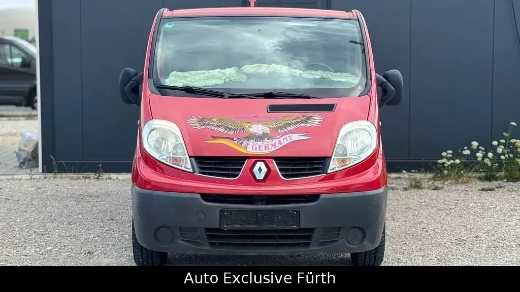 Gebraucht Renault Trafic 145 PS (106 kW) 2010 Rot Van / Kleinbus