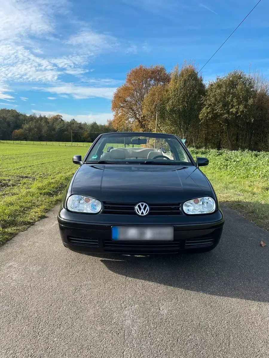 Gebraucht VW Golf 115 PS (84 kW) 2000 Schwarz Cabrio