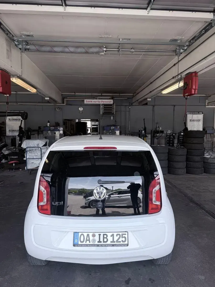Gebraucht VW up! 75 PS (55 kW) 2012 Weiß Kleinwagen